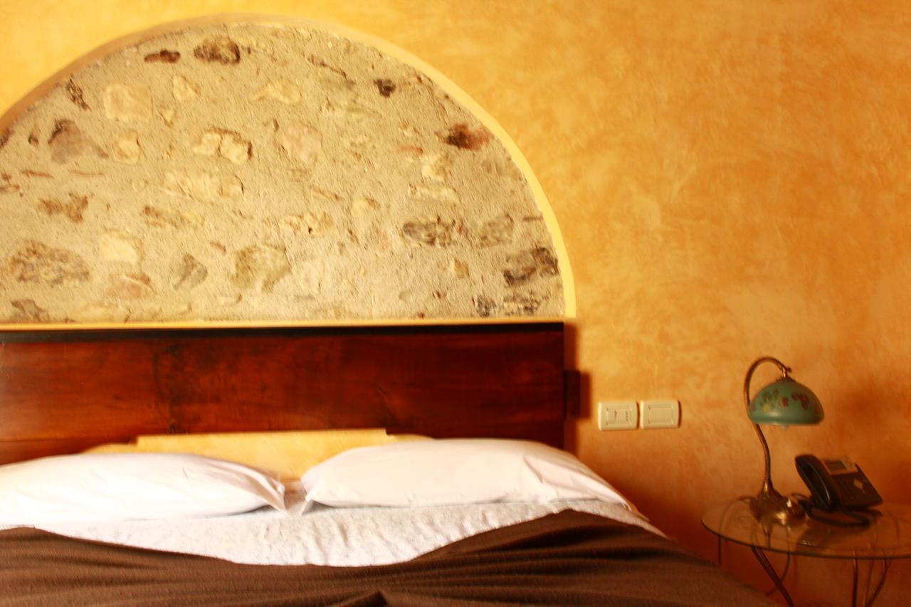 Agriturismo Villa Bissiniga ซาโล ภายนอก รูปภาพ