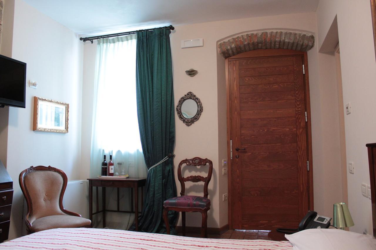 Agriturismo Villa Bissiniga ซาโล ภายนอก รูปภาพ